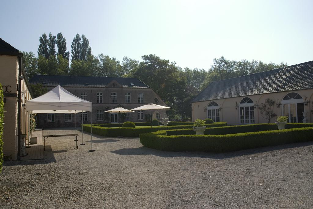 B&B Chateau Bagatelle Frasnes-lez-Anvaing Exterior foto